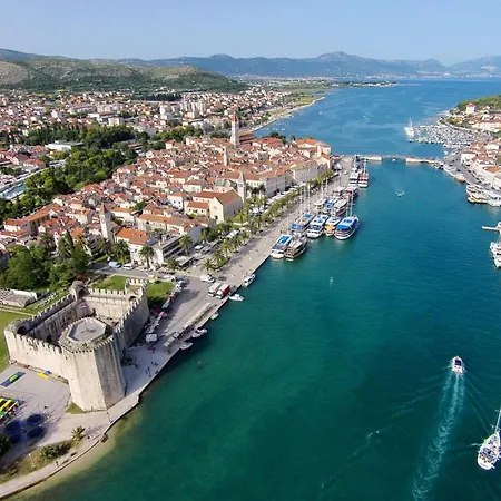 And By The Sea - 22597 Guest house Trogir